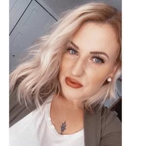 Meet your Posher, Candice